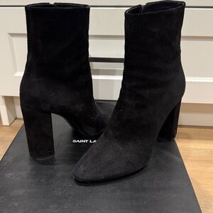 Authentic Saint Laurent Lou suede ankle boots